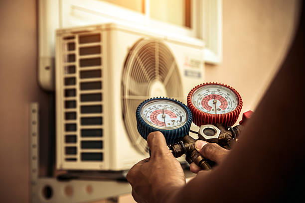 Professional Heat Pump Repair technician working in Easton, PA